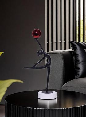 简约高级感小众舞蹈女孩人物雕塑