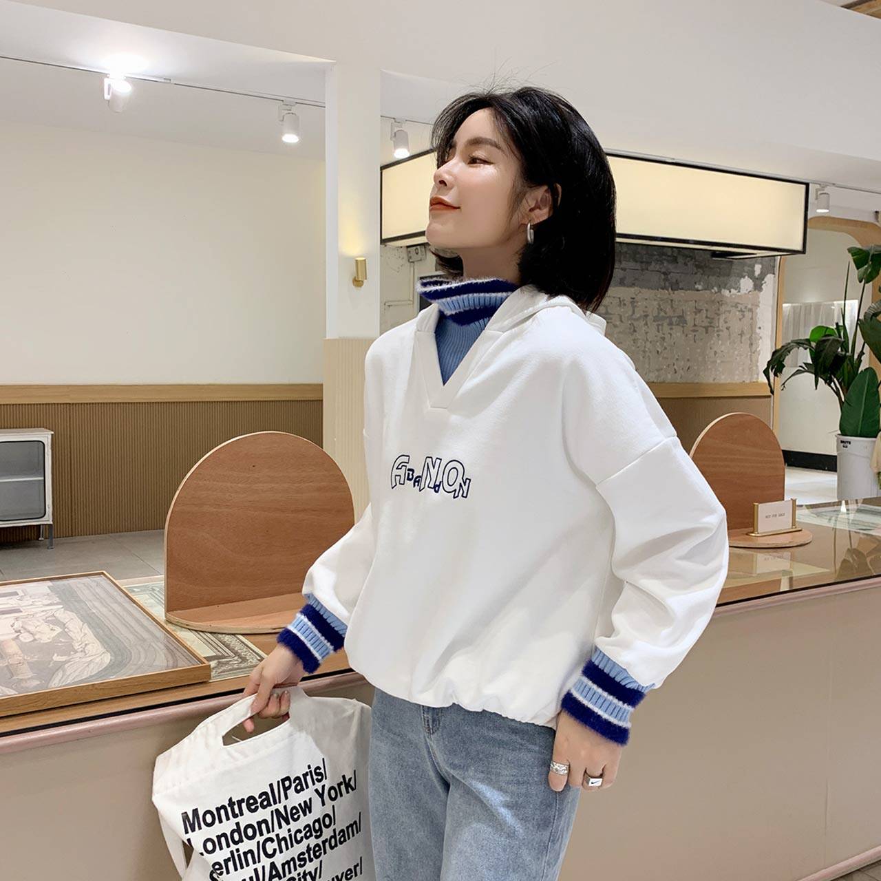 真维斯假两件拼接个性宽松减龄卫衣 真维斯时尚卫衣/绒衫