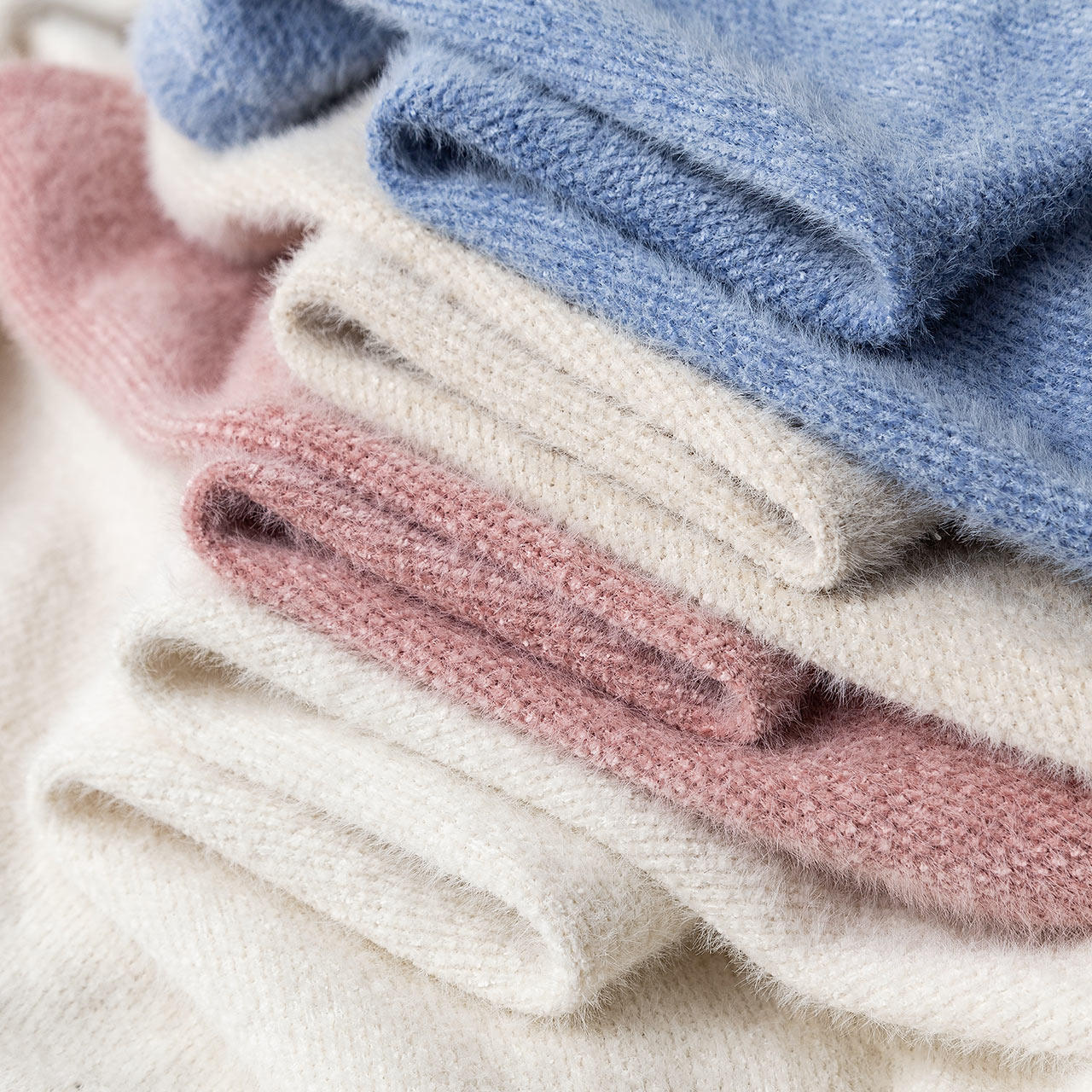 真维斯秋冬新款宽松减龄风毛绒毛衣 真维斯时尚毛衣