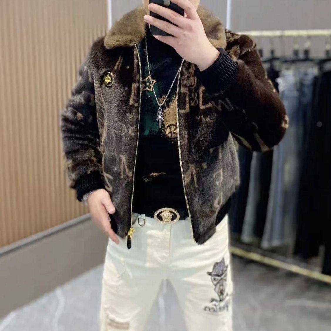 欧洲站2025高品质时尚金貂绒翻领夹克男冬季皮毛刺绣亮片短款外套,淘宝优惠券,粉丝福利购,淘宝优惠卷