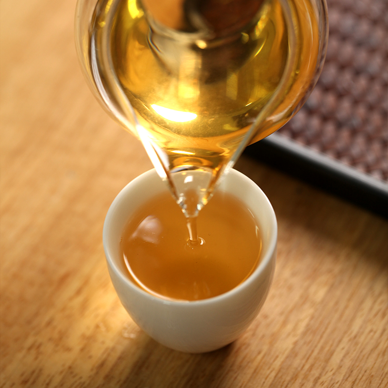 荣瑞祥2018年春茶易武丁家寨云南普洱茶生茶七子饼200克