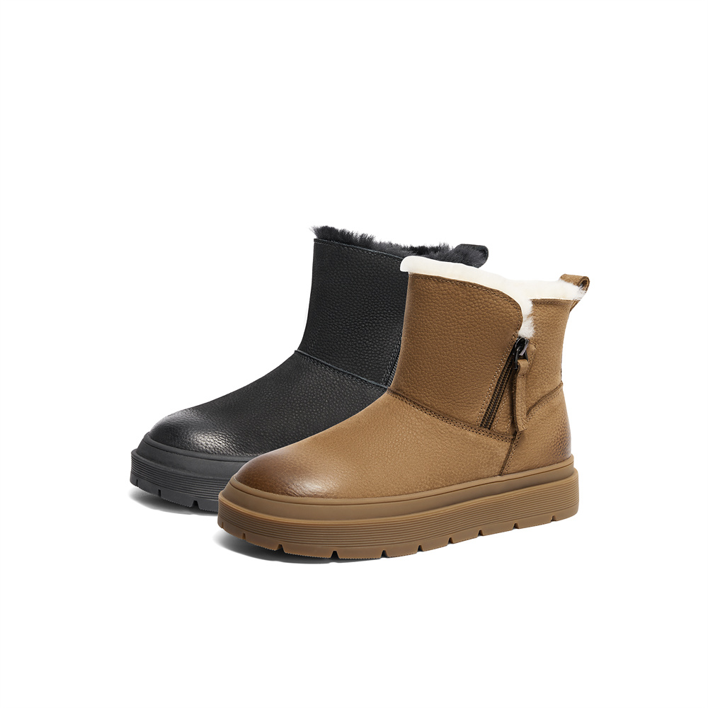 森达雪地靴女鞋冬款舒适绒毛保暖户外真皮大棉鞋短靴ZTE26