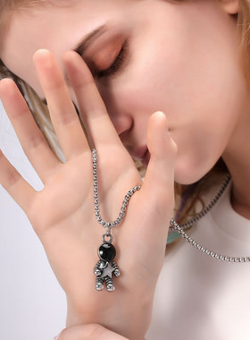 情侣街头风太空人宇航员钛钢挂链