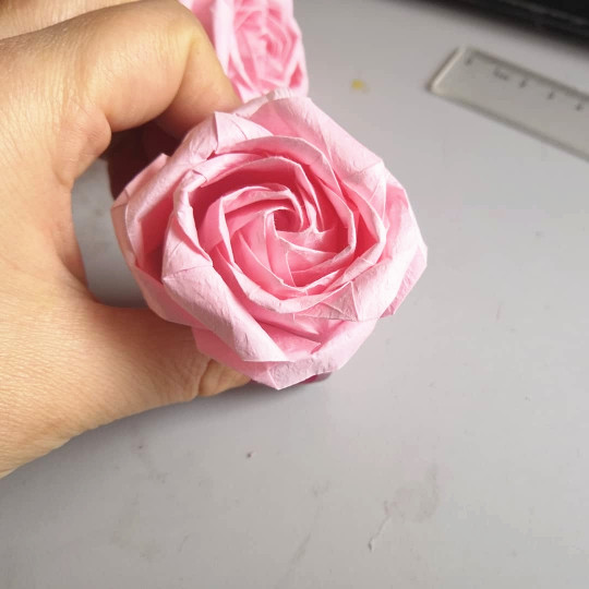 20cm手揉纸手工DIY折酒杯玫瑰欧美五瓣玫瑰折纸材料pt玫瑰情人节,淘宝优惠券,粉丝福利购,淘宝优惠卷