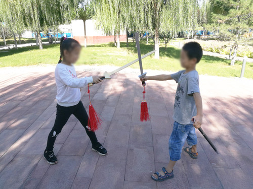 松木剑儿童玩具成人太极武术训练表演拍照汉服COS道具学校未开刃 - 图0