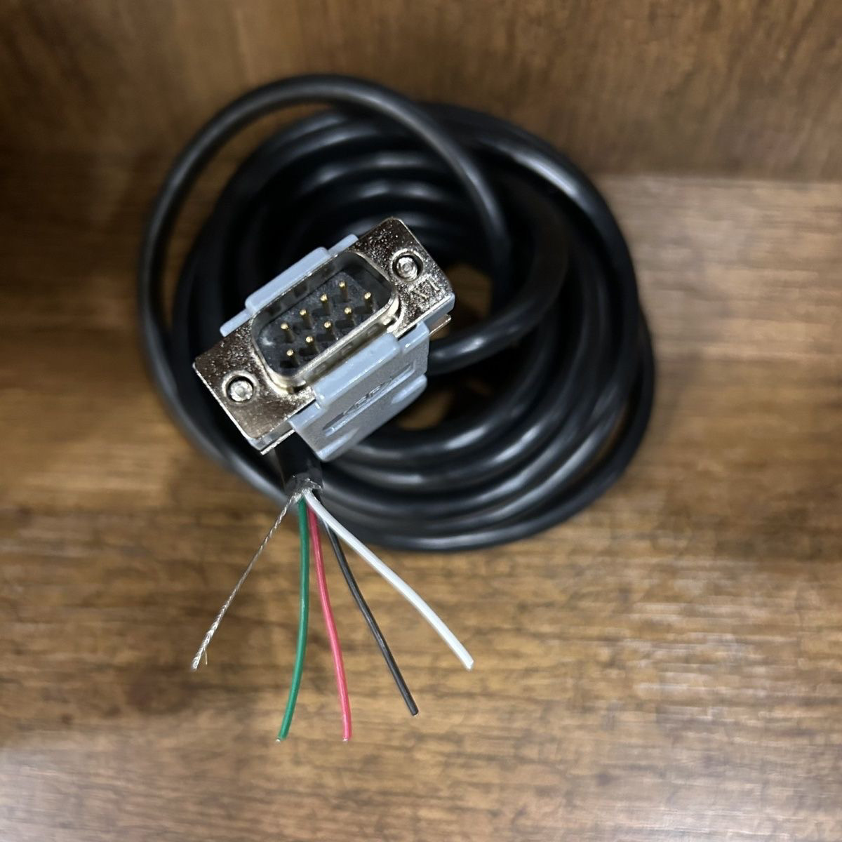 上海耀华地磅电子秤信号线称重传感器信号线4芯带屏蔽数据线9针头