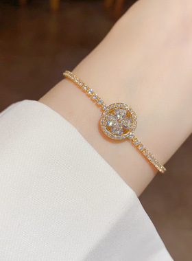 复古镶满钻锆石四叶草花朵手链旋转可调节轻奢高端小众级设计感潮