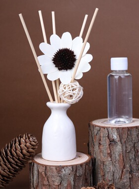 陶瓷藤条无火香薰精油补充液持久散香香水礼物太阳花家居摆件