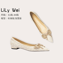 Lily Wei water drill butterfly knot small scent wind flat bottom shoe woman 2023 new light mouth single shoe small size 313233