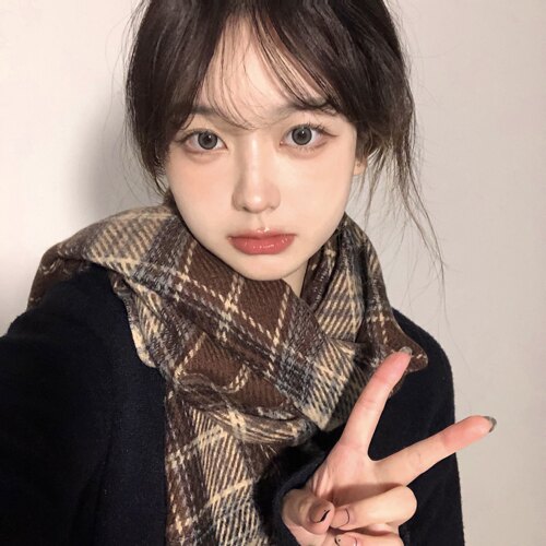 星月豚骨秋冬季仿羊绒格子保暖情侣百搭韩系学生小众礼物JK围巾女 - 图1