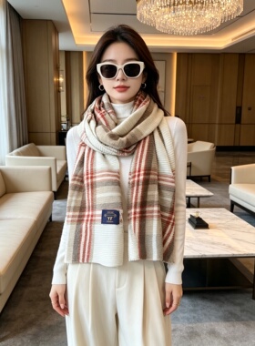 老钱风高级感格子围巾女春秋冬季空调披肩韩版百搭时尚围脖保暖