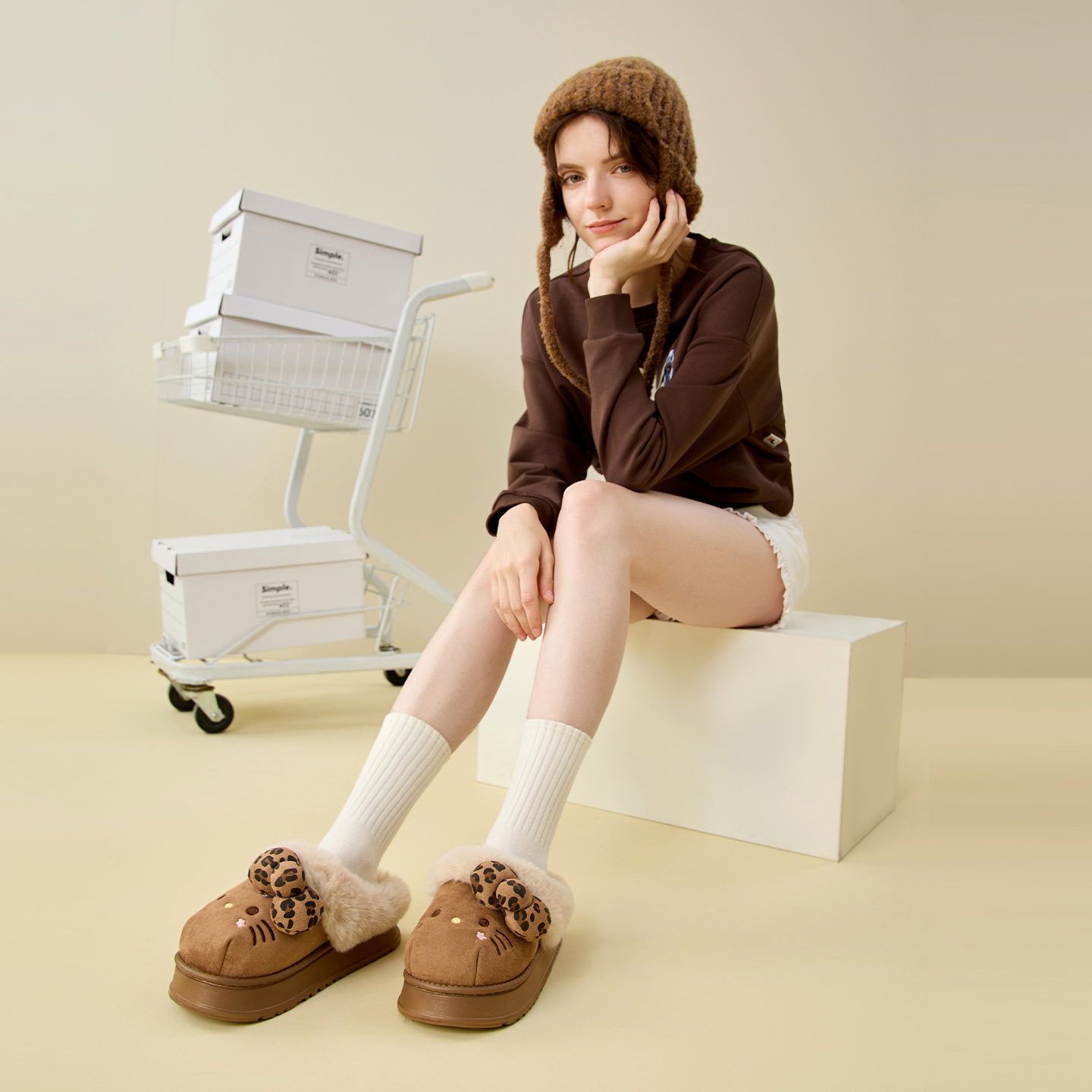 hellokitty毛毛棉拖鞋女秋冬季2025新款加厚加绒可爱厚底防滑外穿 - 图0