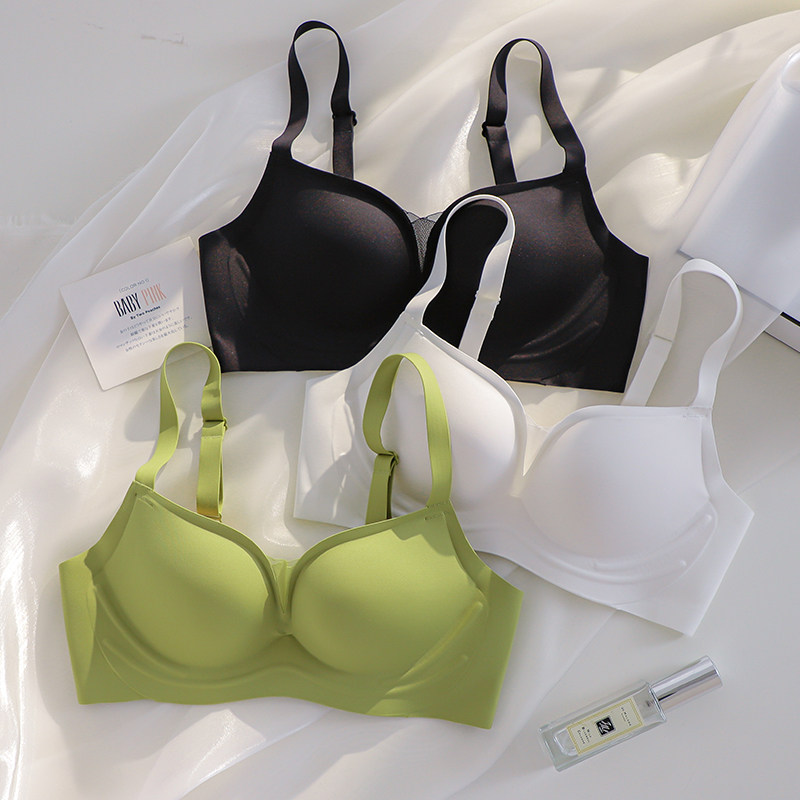 女夏小胸无痕无钢圈收副乳显大内衣 嫦香诗文胸