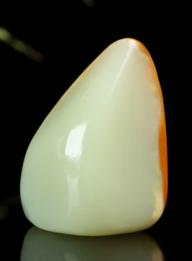 天然和田玉籽料原石手把件