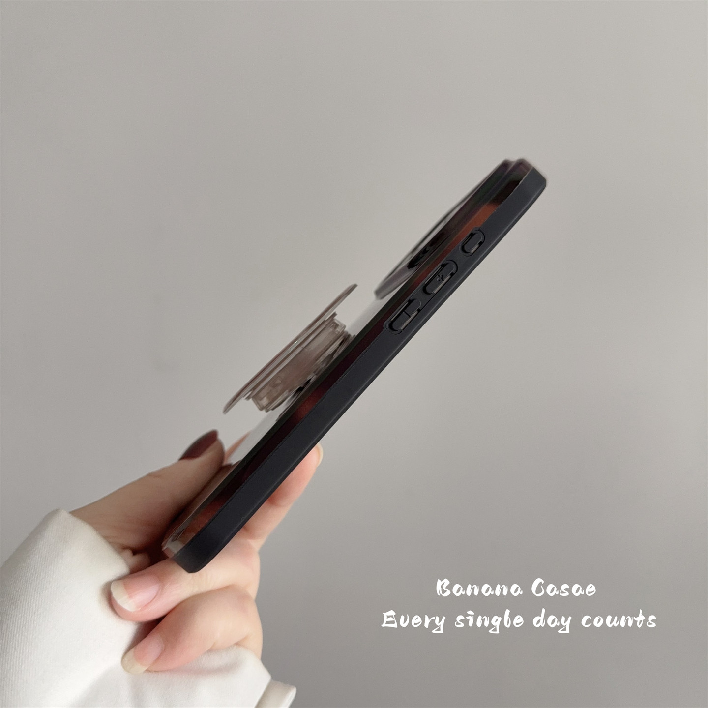 BananaCase秋冬ins高级感复古琥珀色手机壳适用iPhone17promax苹果16新款14/15pro全包防摔16pro棕色支架13软,淘宝优惠券,粉丝福利购,淘宝优惠卷