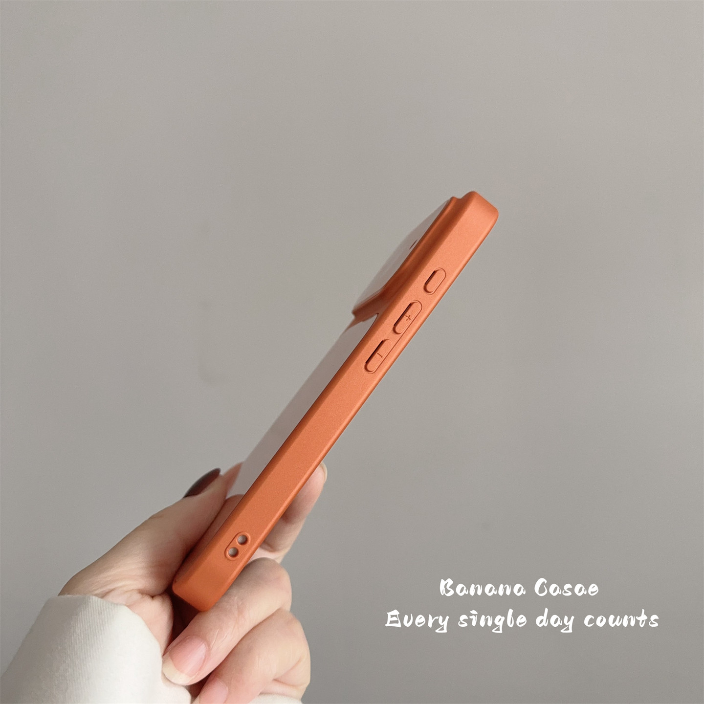 BananaCase高级感简约橙色大视窗镜头膜适用iPhone17苹果16promax手机壳17pro新款15pro防摔13/14pro保护套硬,淘宝优惠券,粉丝福利购,淘宝优惠卷