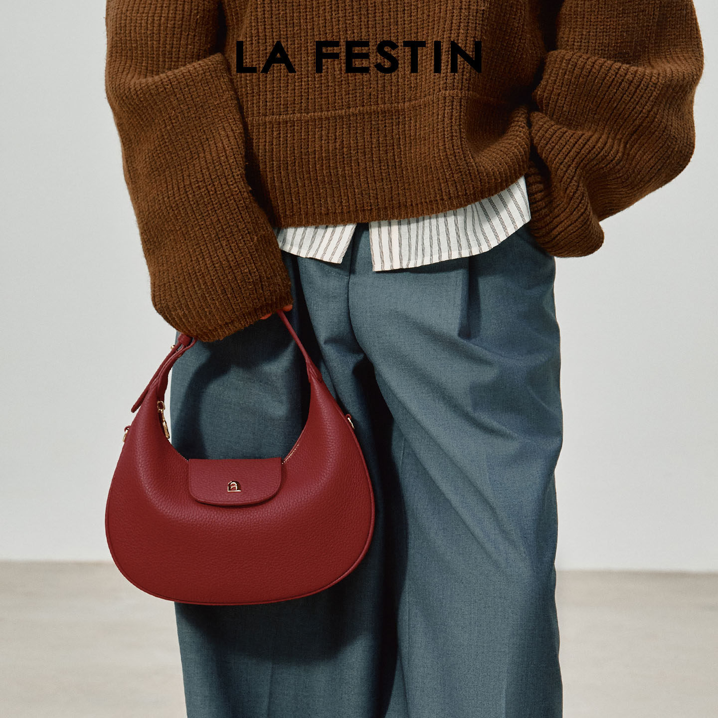 拉菲斯汀头层牛皮满月包包2026新款真皮女包手提斜挎包HOBO半月包,淘宝优惠券,粉丝福利购,淘宝优惠卷