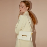 Небольшая дизайнерская сумка через плечо, сумка на одно плечо, коллекция 2023, изысканный стиль