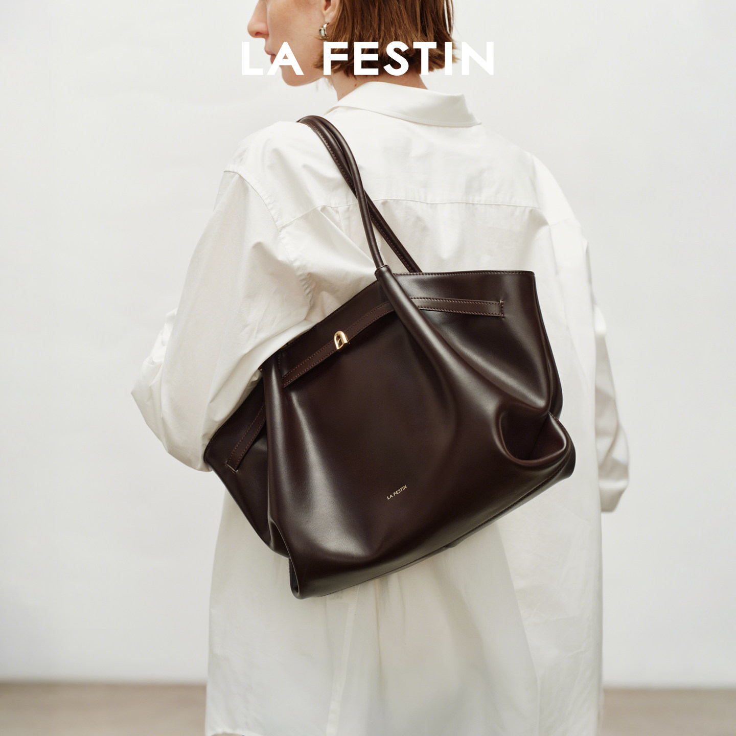 拉菲斯汀麂皮小懒包女2026新款秋冬通勤腋下菜篮子包大容量托特包,淘宝优惠券,粉丝福利购,淘宝优惠卷