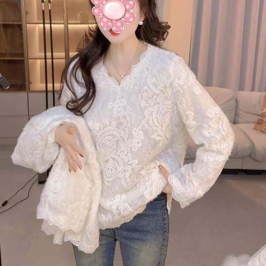 高级感重工提花刺绣蕾丝v领衬衫女冬法式气质漂亮温柔打底衫上衣