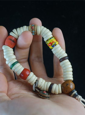 包老西藏传纯手盘大磨损老白料器斜切手串原创搭配单圈手持文玩串