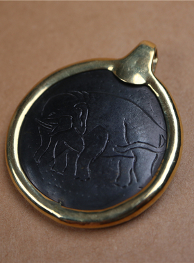 精工包边西藏天铁托甲蛙嘴款九宫八卦牌吊坠藏式护身腰挂坠佛牌