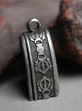 西藏嘎乌盒小佛龛随身项链挂坠