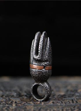 西藏民精工天铁嵌红铜雕刻合十印手势吊坠随身脖挂项坠配件佛珠坠