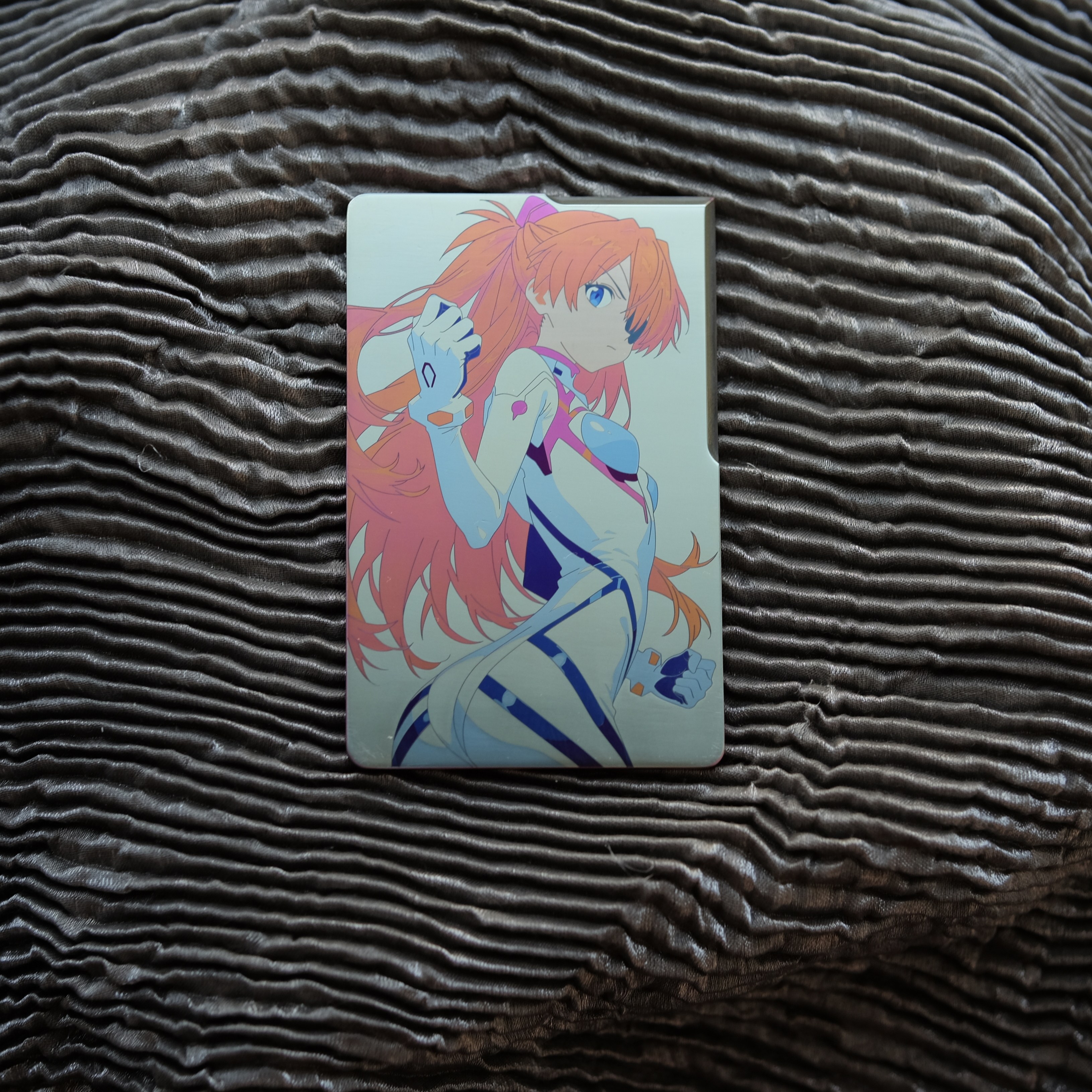 钛次元 明日香 彩色钛合金刀卡 EDC 徽章 阳极工艺,淘宝优惠券,粉丝福利购,淘宝优惠卷