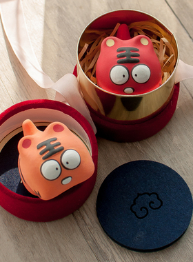 国潮新年礼物桌面摆件陶瓷祝福