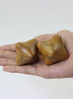 越南香樟木六角手部穴位按摩器手玩星实木手握球把玩木质按摩球