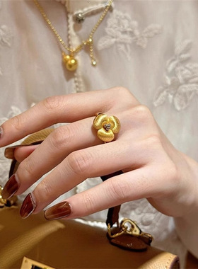 中古风金色拉丝玉兰花戒指女复古轻奢高级感食指戒精致时尚指环新