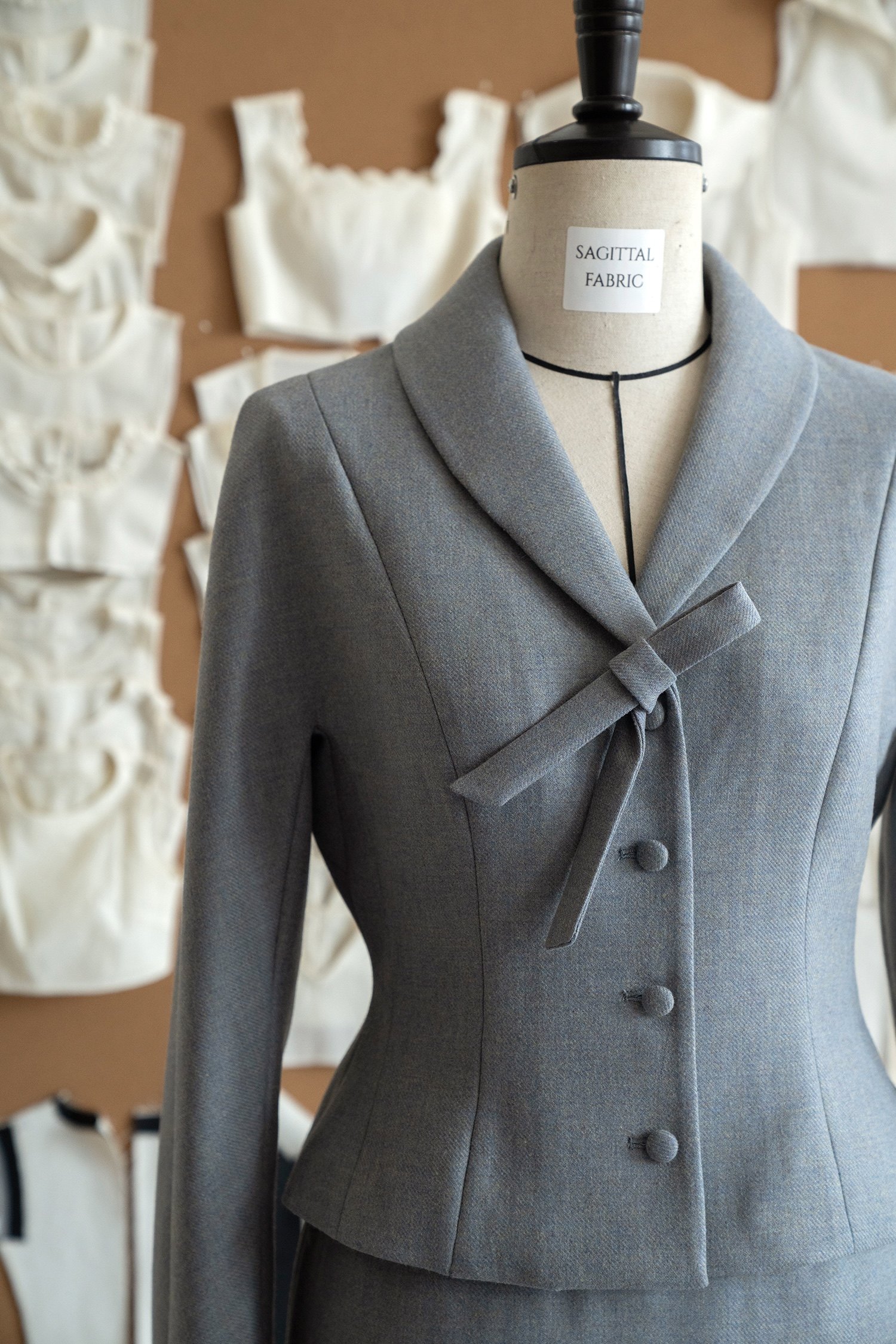 2025新款时尚套装女高级感气质通勤高端西装毛呢外套半身裙两件套,淘宝优惠券,粉丝福利购,淘宝优惠卷