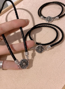 S925纯银项链唐草纹编织皮绳项圈ins黄财神时尚锁骨链