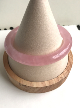 桃粉复古圆条芙蓉石马粉水晶手镯