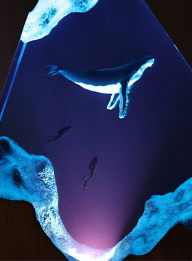 创意座头鲸鱼树脂灯潜水员氛围小夜灯家居桌面装饰摆件生日礼物