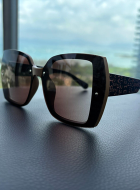 新款宽边字母大框女款眼镜男女同款茶色偏光太阳眼镜8139