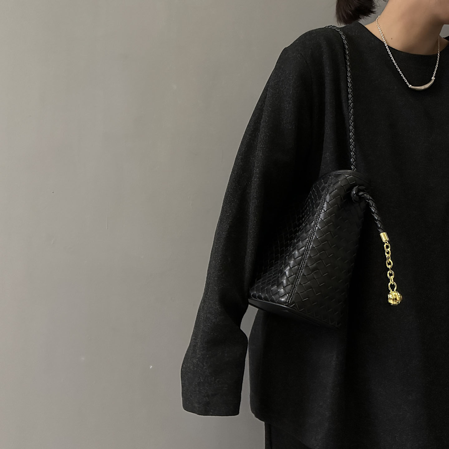 BV手工编织包头层羊皮大容量水桶包真皮轻奢通勤格子包单肩斜挎包,淘宝优惠券,粉丝福利购,淘宝优惠卷