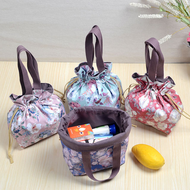 Small pockets in the bundle pockets crossbody one-shoulder hand bag