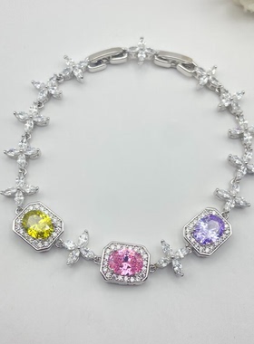 小如彩色方糖拼接四叶花手链时尚轻奢优雅气质手饰生日礼物送闺蜜