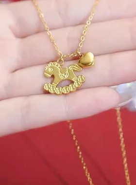 旭平新中式气质金色木马摇摇小马铜钱项链中古风马年复古锁骨链