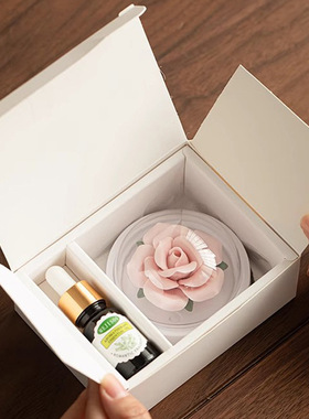 白瓷玫瑰花香薰炉桌面摆件手工陶瓷花朵装饰礼盒装日常送礼