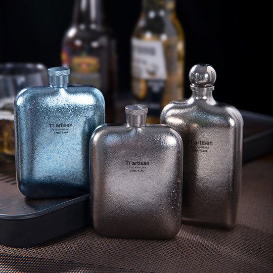 钛工匠纯钛酒壶便携随身白酒瓶三两四两钛材质户外复古风便携水壶