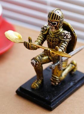 骷髅树脂笔座复古桌面摆件装饰