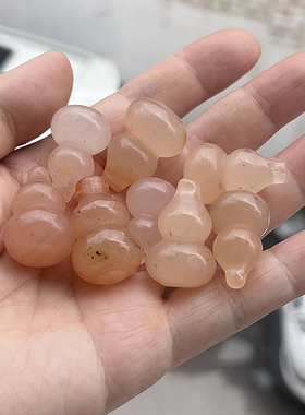 天然金丝玉葫芦吊坠玉石项链