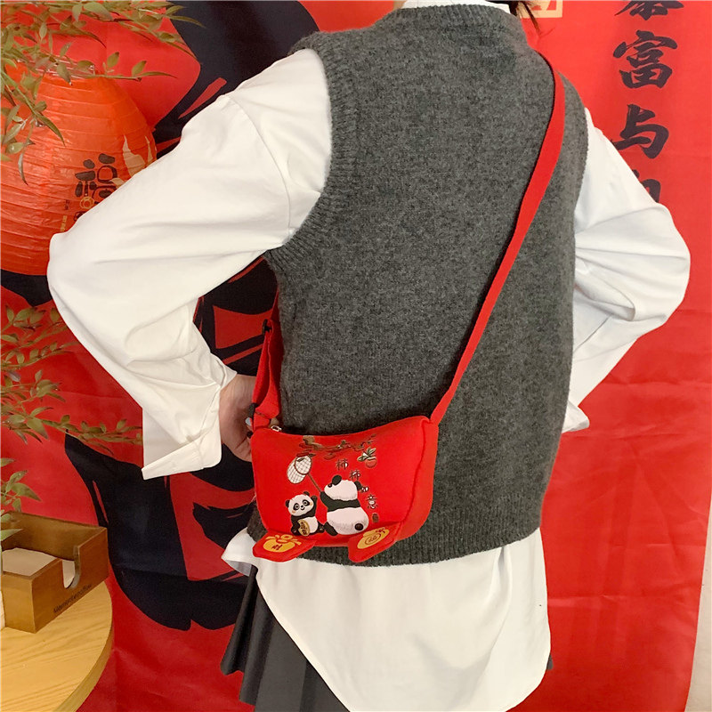 儿童新年红包喜庆男女孩过年外出斜挎包宝宝春节红色配饰零钱包,淘宝优惠券,粉丝福利购,淘宝优惠卷