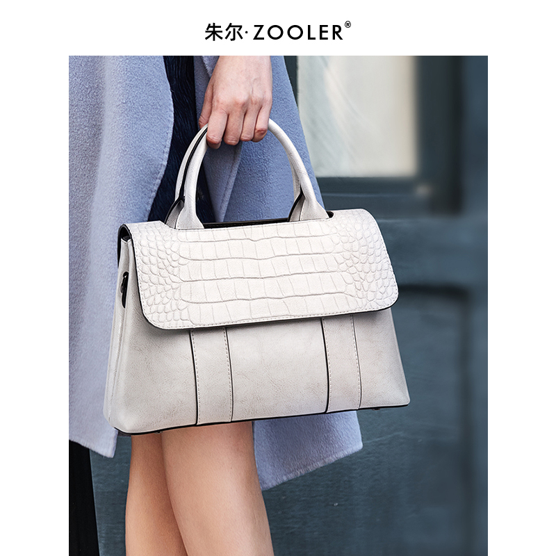 朱尔旗舰店气质手提包女大容量波士顿包包新款潮经典真皮女包时尚通勤包1