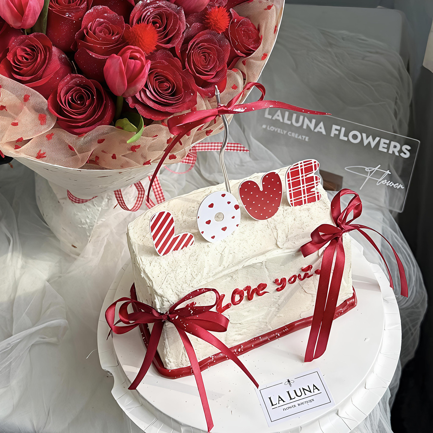 包邮网红2.14情人节蛋糕装饰摆件亚克力印花红白LOVE红色丝带插件,淘宝优惠券,粉丝福利购,淘宝优惠卷