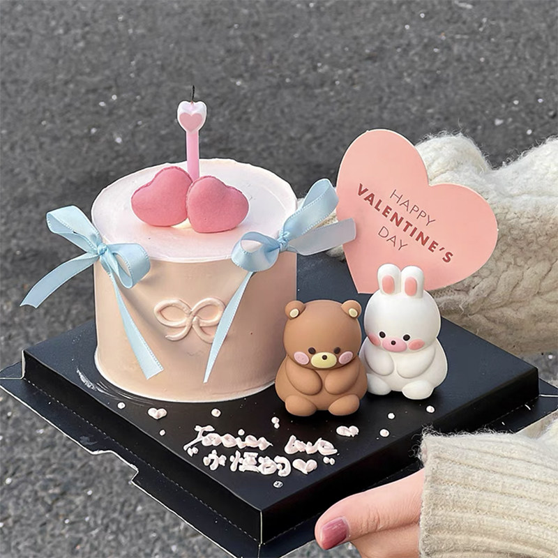 2025网红情人节ins风蛋糕装饰摆件可爱兔熊爱心蜡烛丝带告白插件