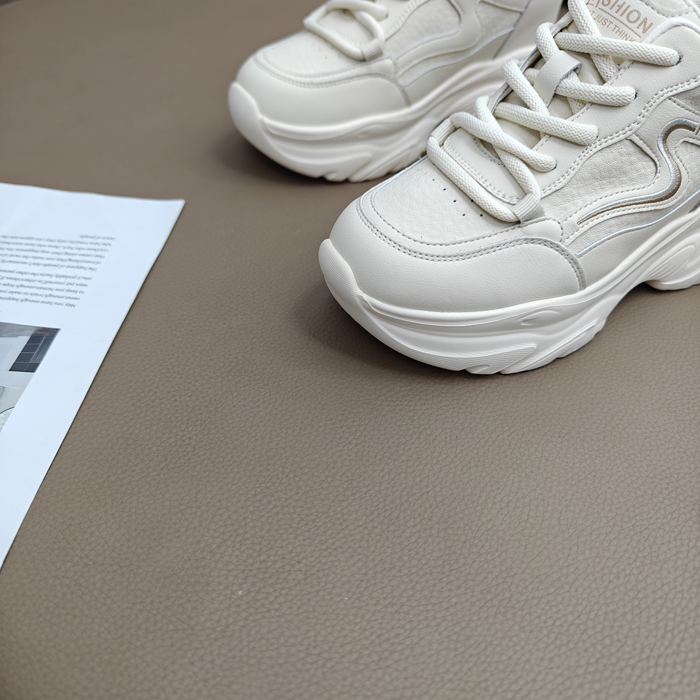 内增高真皮老爹鞋女鞋2025新款复古小个子百搭厚底舒适轻便休闲鞋 - 图1